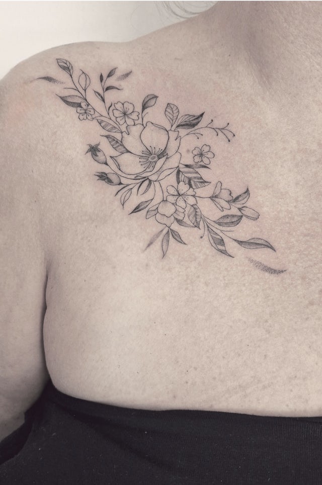 Fine line botanische tattoo 1