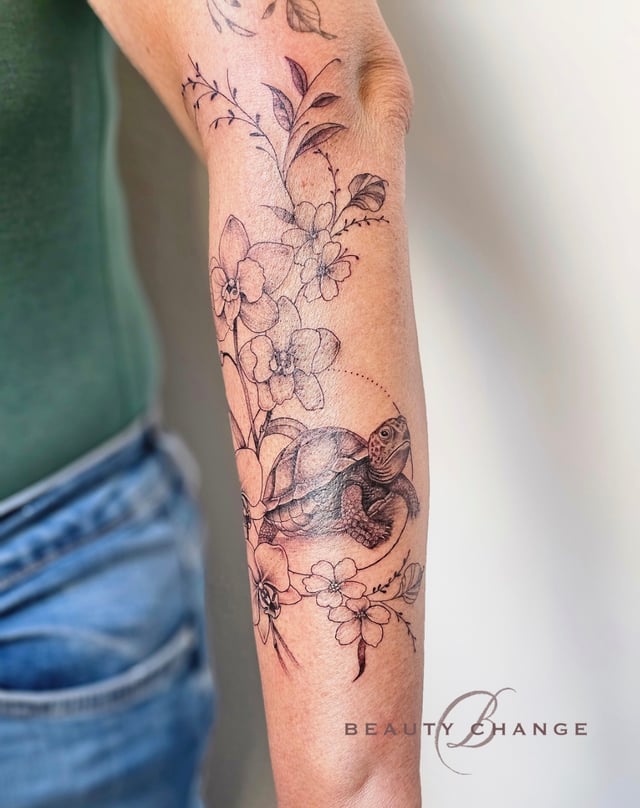 Fineline schildpadden met orchidee